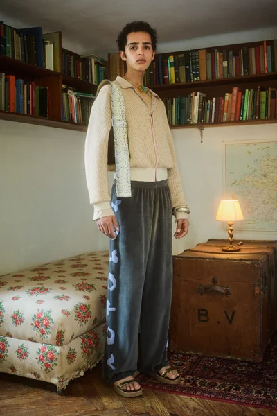 Look 2